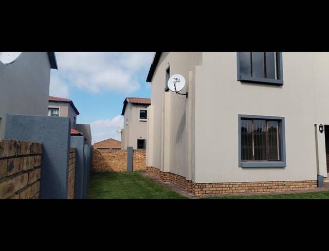 3 BEDROOM PROPERTY TO RENT IN ELEADAH